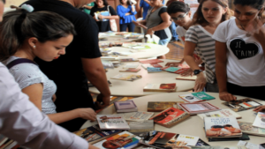 Leia mais sobre o artigo SESI Itu Promove Feira de Troca de Livros: Um Evento para Incentivar a Leitura